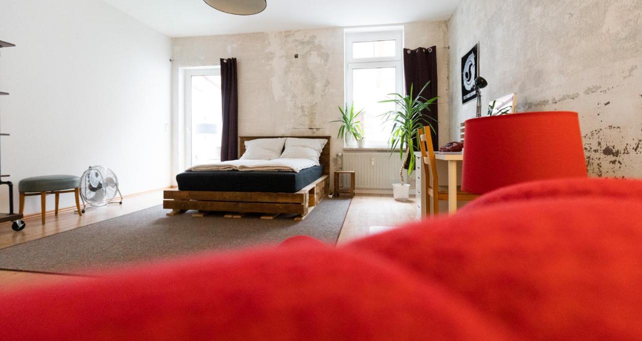 230 M2 Loft Mit Eigenem Wintergarten Mit Tischtennis & Dart, Kostenloser Parkplatz 埃尔福特 外观 照片