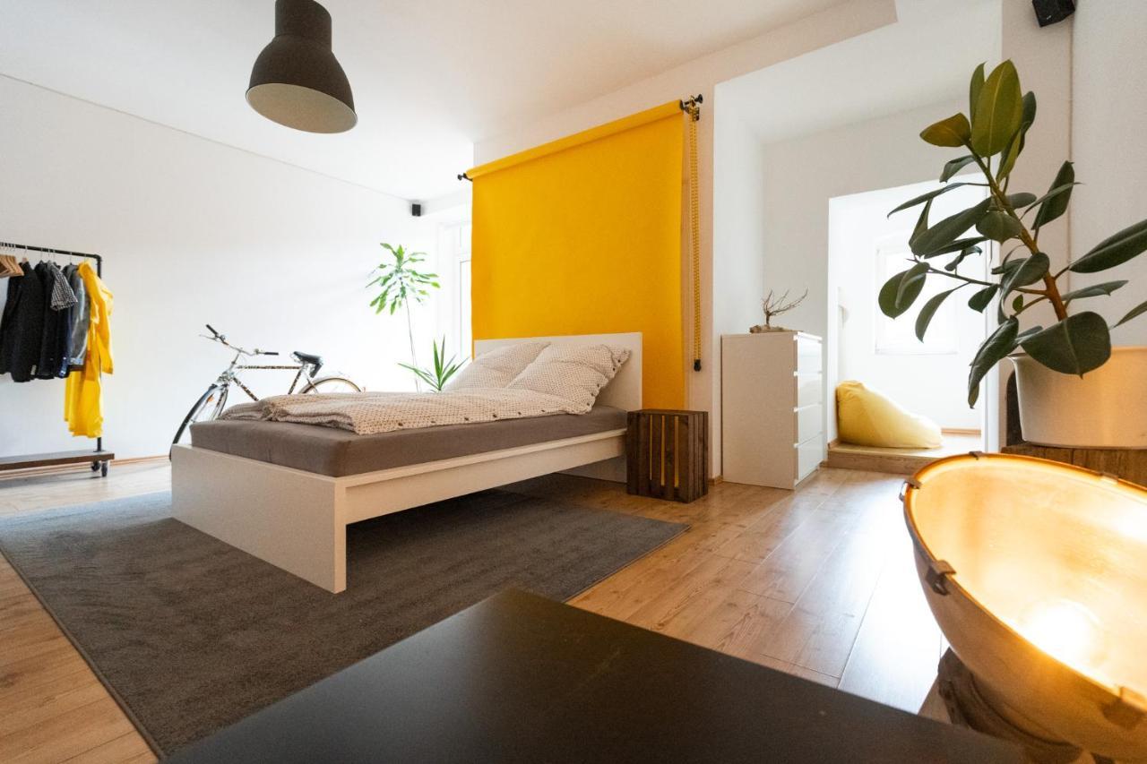230 M2 Loft Mit Eigenem Wintergarten Mit Tischtennis & Dart, Kostenloser Parkplatz 埃尔福特 外观 照片