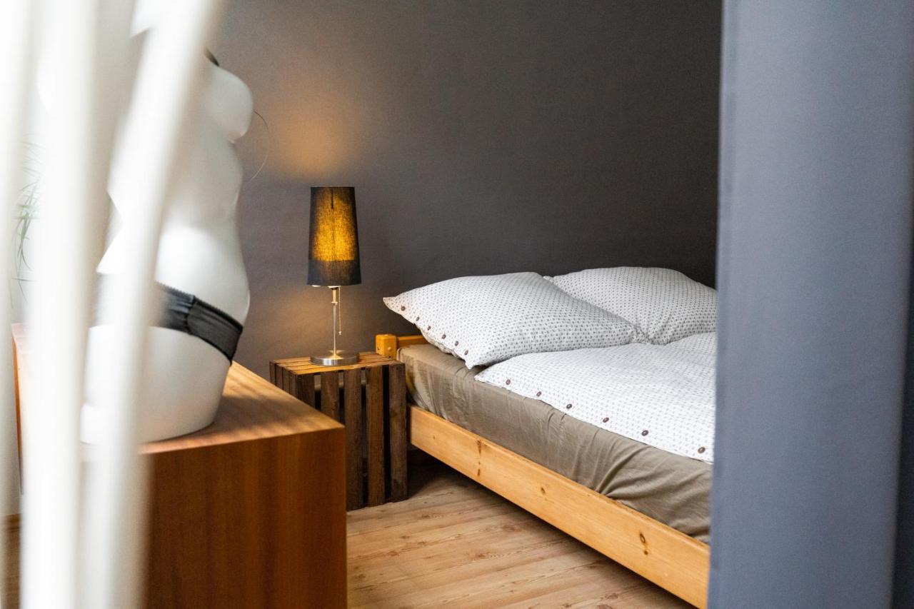 230 M2 Loft Mit Eigenem Wintergarten Mit Tischtennis & Dart, Kostenloser Parkplatz 埃尔福特 外观 照片